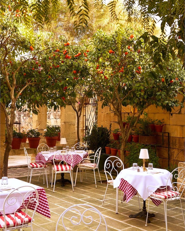 Villa Bologna - historic estate, pottery and restaurant in Attard, photo 3