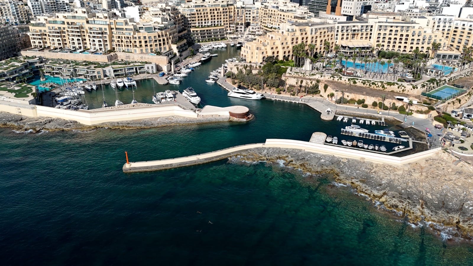Yachthub Group - yacht sales, charters and marinas in St Julian's, photo 1