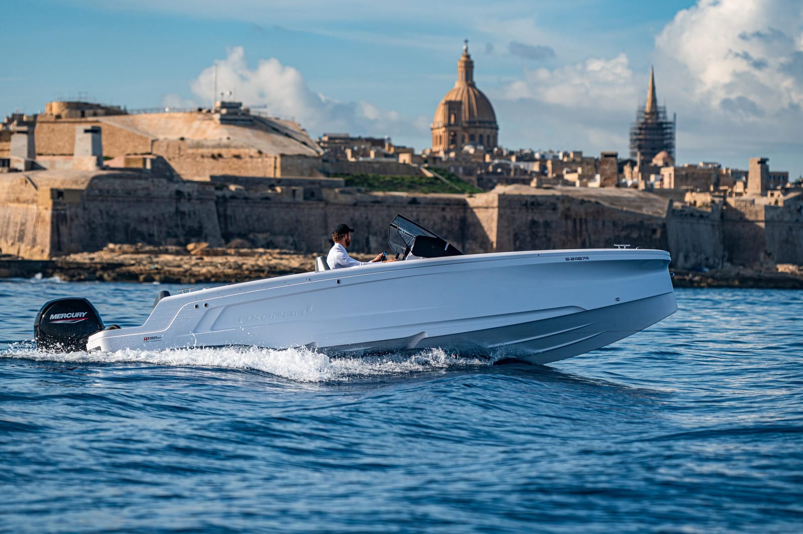 Yachthub Group - yacht sales, charters and marinas in St Julian's, photo 6