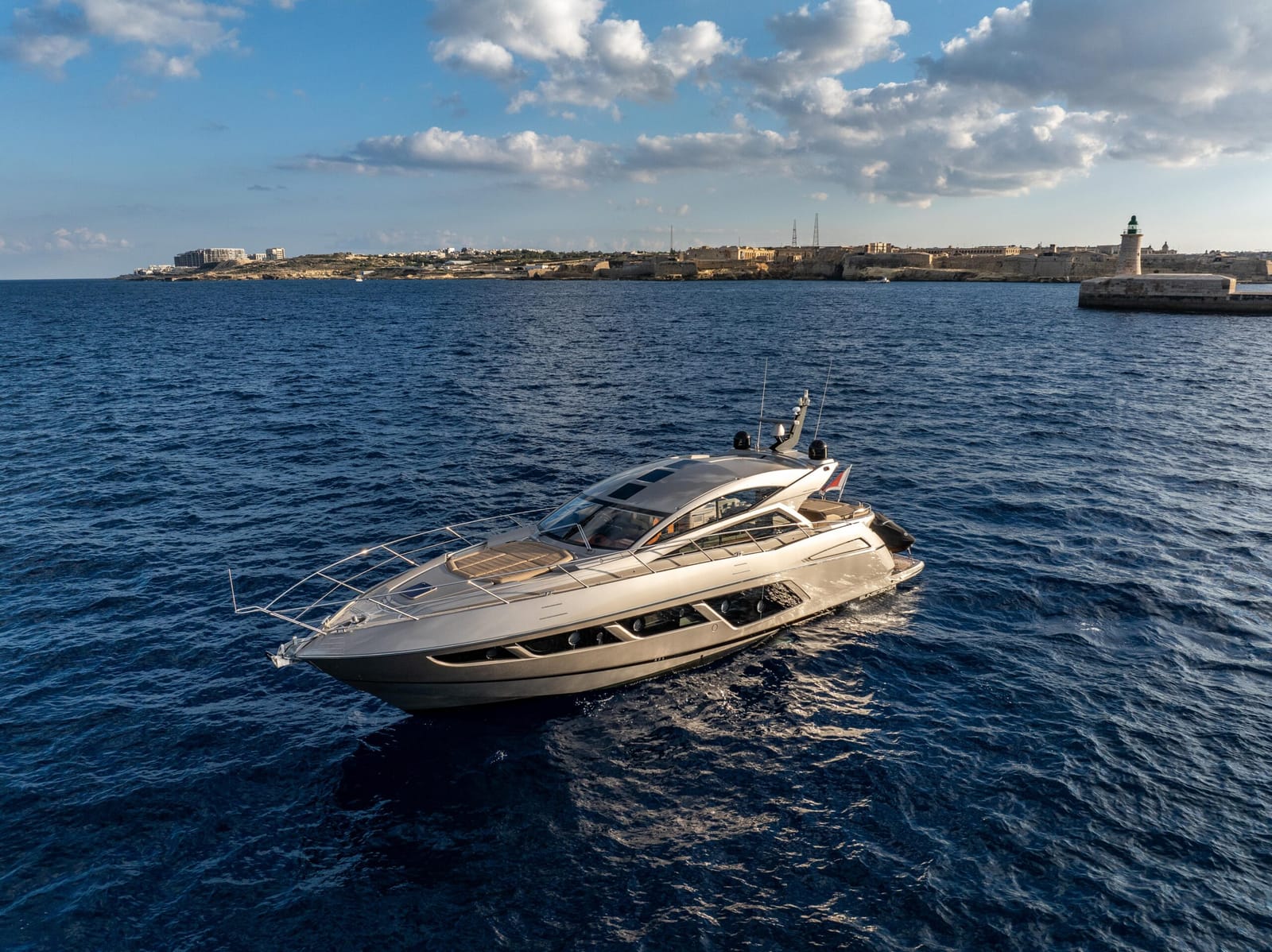Yachthub Group - yacht sales, charters and marinas in St Julian's, photo 8
