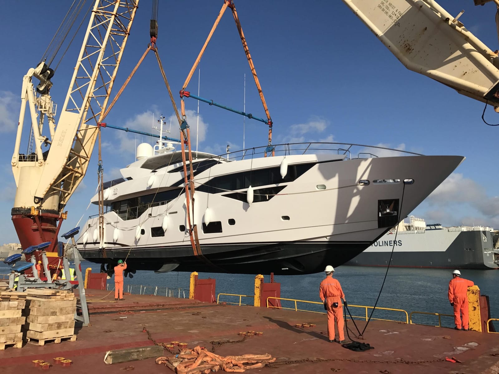 Yachthub Group - yacht sales, charters and marinas in St Julian's, photo 9