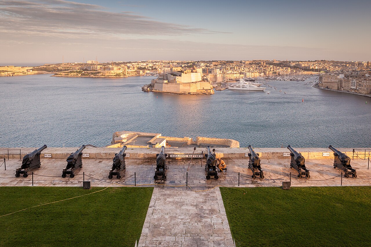 The Saluting Battery below the Upper Barrakka Gardens, looking across the Grand Harbour to Fort St Angelo