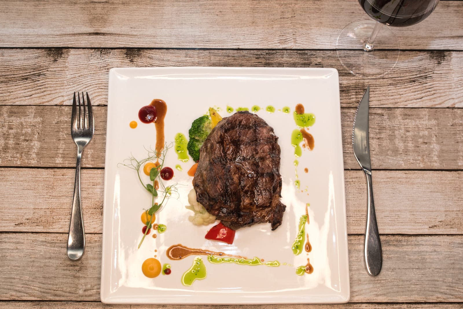 Browns Kitchen - Seafood and Steak restaurant in Floriana, Malta, photo 4
