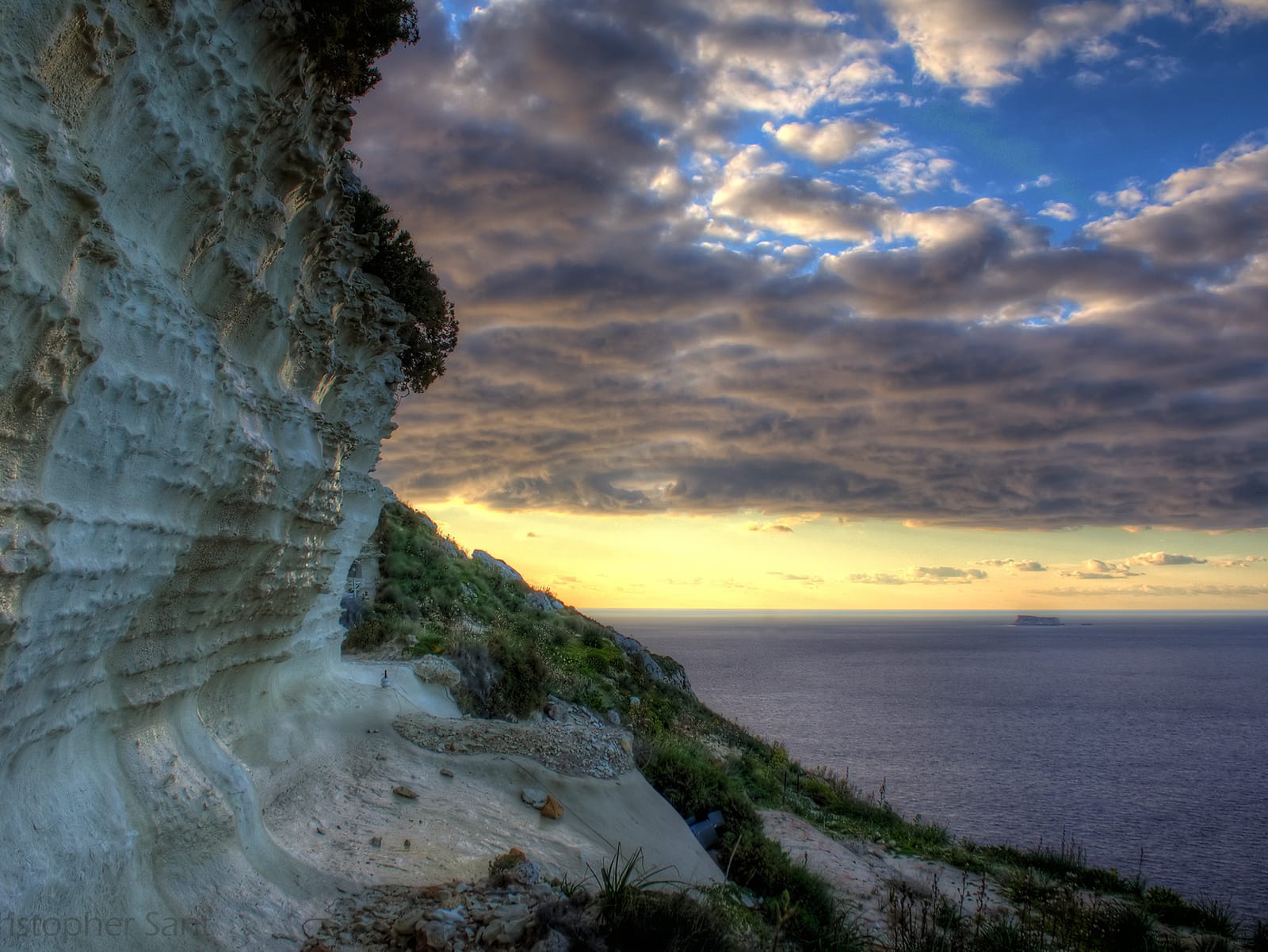 The Cliffs - Maltese restaurant in Dingli, Malta, photo 10