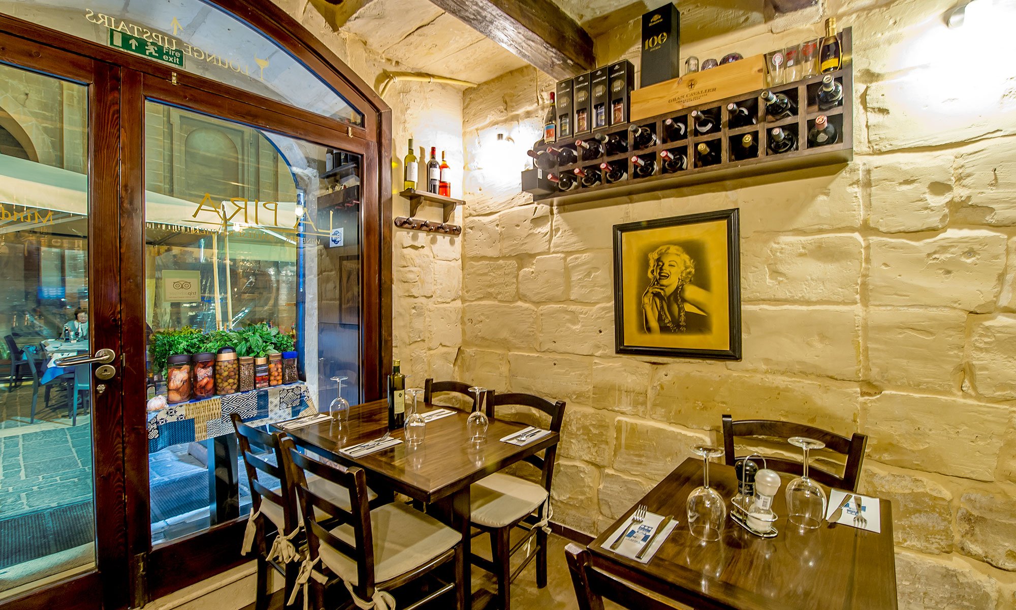 LaPira Maltese Kitchen